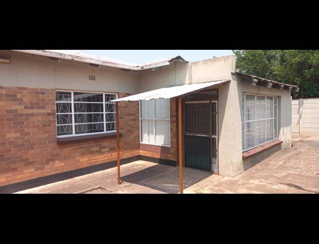 3 BEDROOM HOUSE FOR SALE IN VENTERSPOS